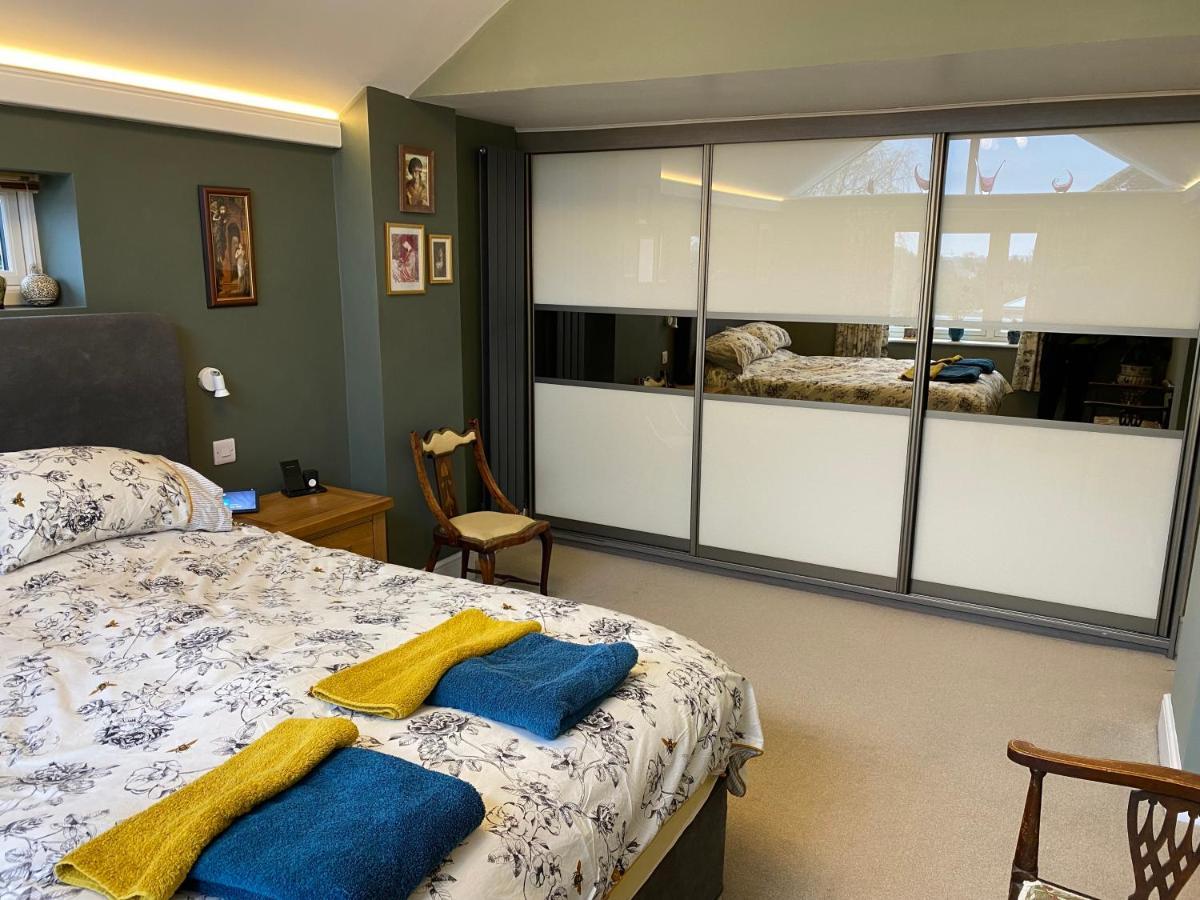 Silverstone Bed And Breakfast ภายนอก รูปภาพ