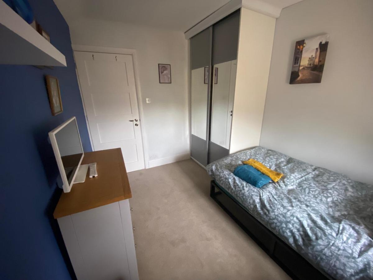 Silverstone Bed And Breakfast ภายนอก รูปภาพ